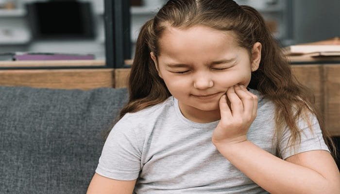 7 Obat Sakit Gigi Anak Paling Ampuh dan Tidak Kambuh Lagi di Apotek dan Alami